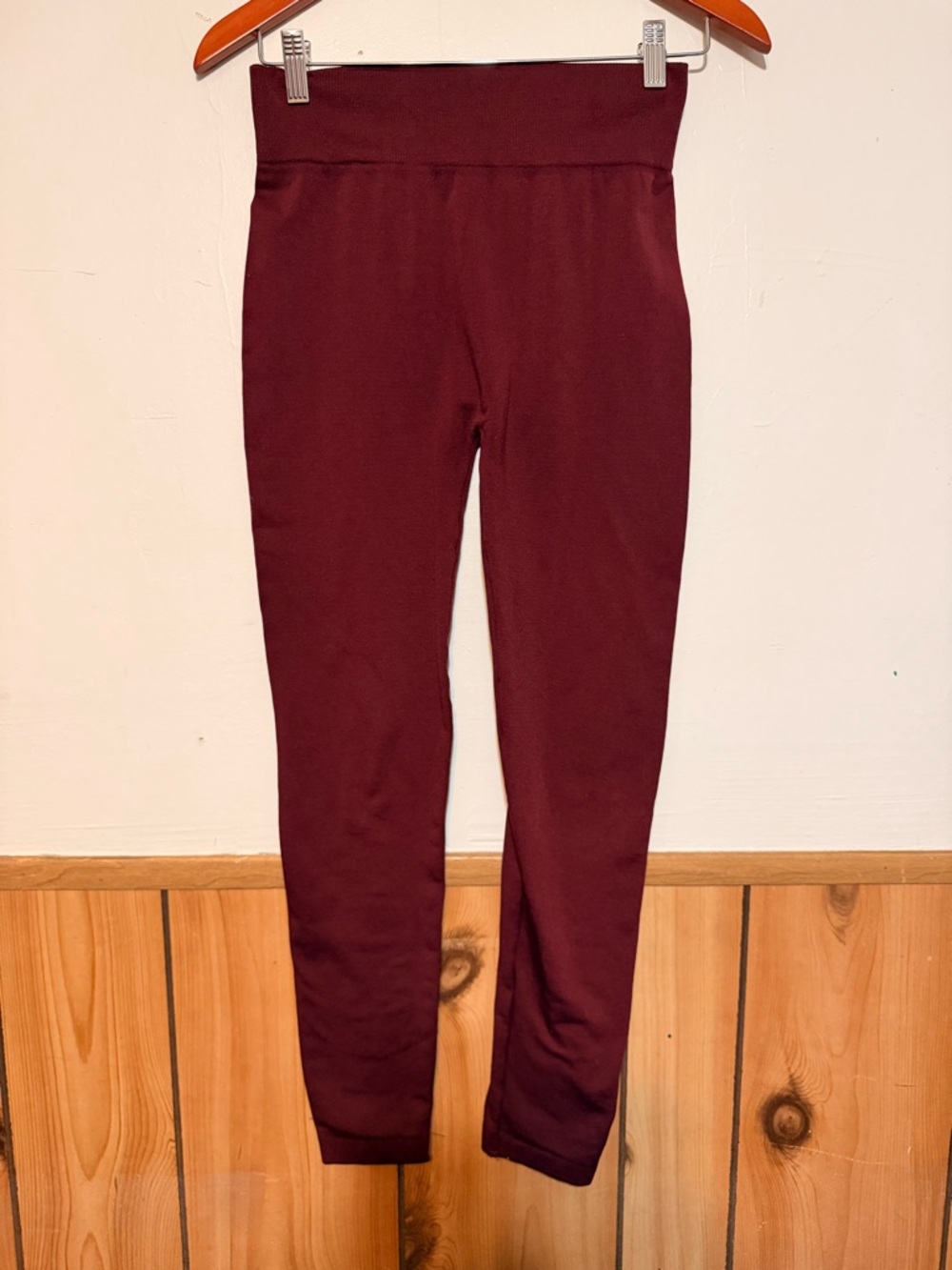 Zenana Outfitters High-Waist Burgundy Leggings for Women